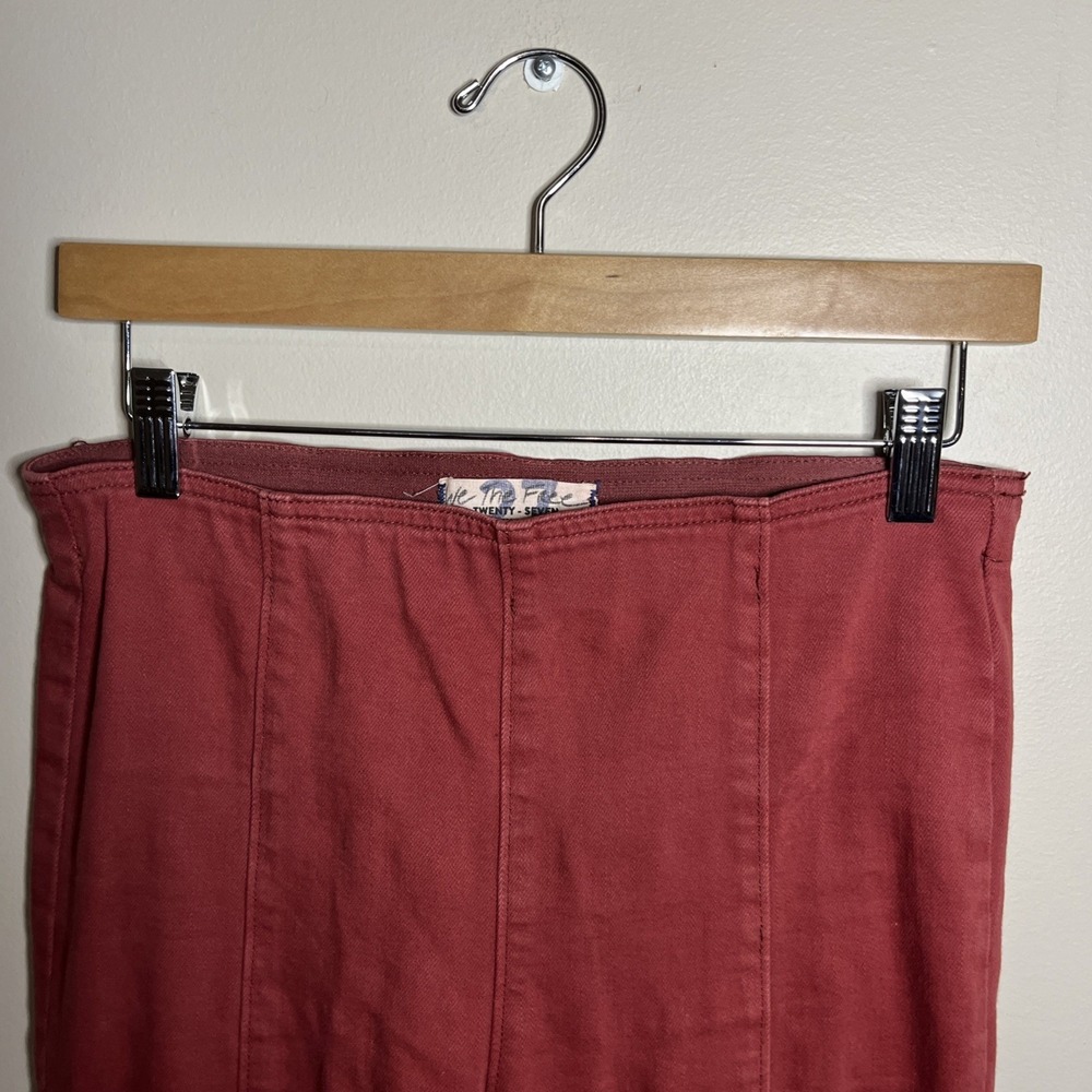 Free People We The Free Flare Rust Pull On Denim Pants Size 27 Retro - Picture 3 of 6